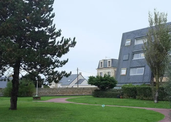 Apartment Beau F2, Vue Sur Mer, A Deux Pas De Courseulles. Bernières-sur-Mer